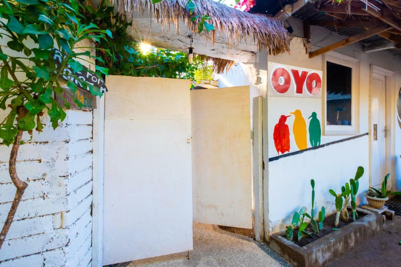 Hotel Oyo 1373 Chili Gili à Gili Trawangan Extérieur photo