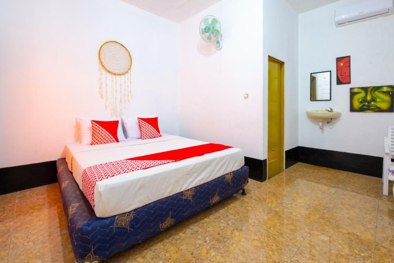 Hotel Oyo 1373 Chili Gili à Gili Trawangan Extérieur photo